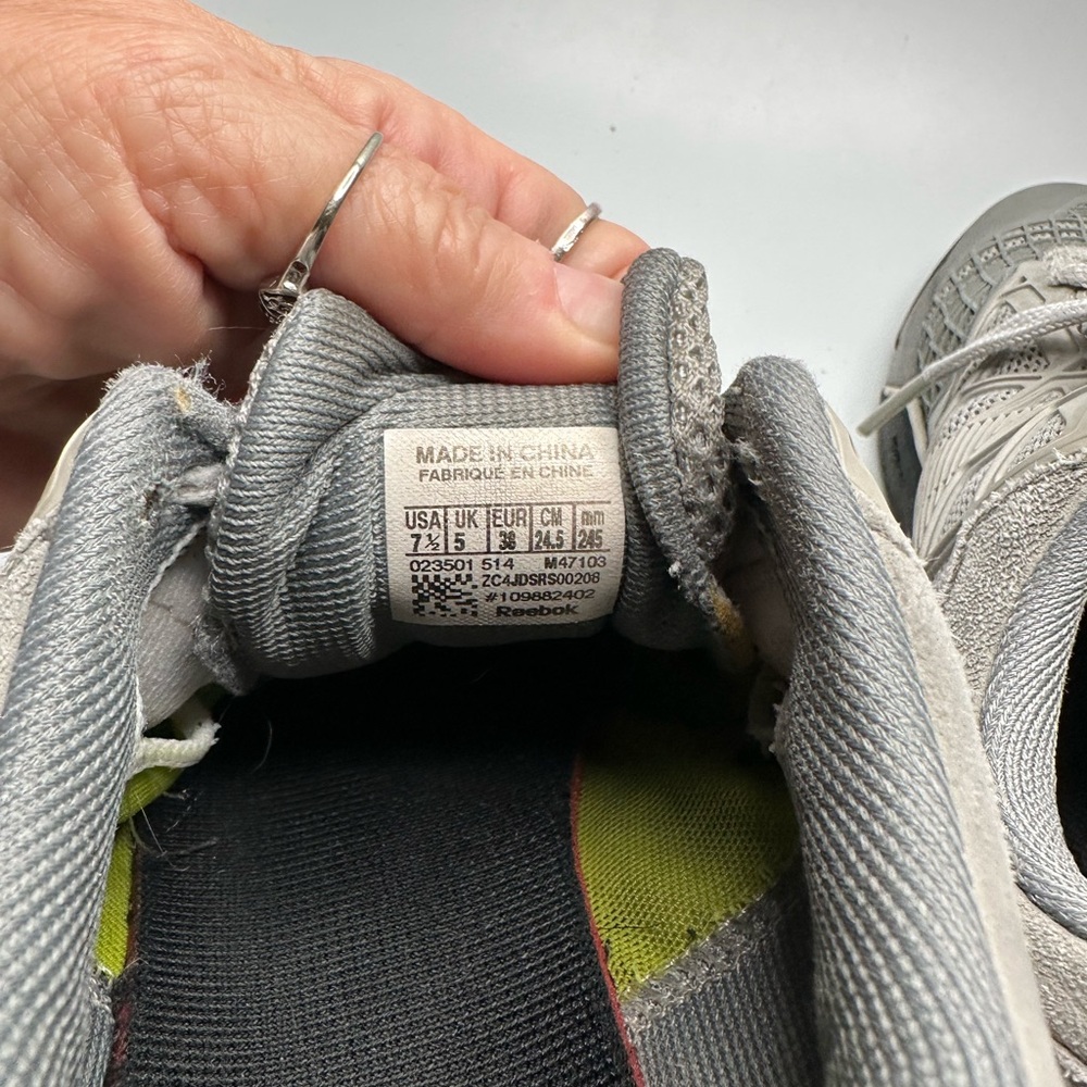 Reebok Gray Cross Training Athletic Shoes size 7.5 EUC - Picture 7 of 13